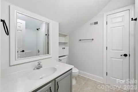 Bath - 3865 Granite St, Terrell, NC 28682 photo 4 of 4
