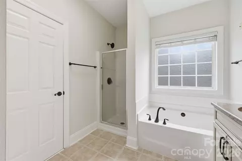 Bath - 3865 Granite St, Terrell, NC 28682 photo 2 of 4