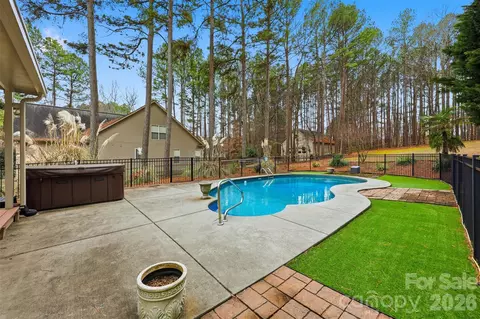 Exterior - 3865 Granite St, Terrell, NC 28682 photo 5 of 11