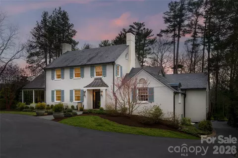 28 Hilltop Rd, Asheville, NC 28803