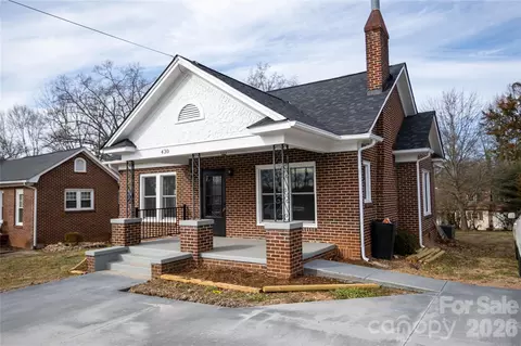 430 N Green St, Morganton, NC 28655