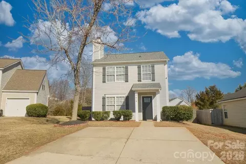 9614 Rau Ct, Charlotte, NC 28215