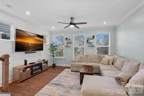 4012 Capital Ridge Ct, Charlotte, NC 28205