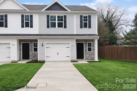 3710 Sally Ln, Charlotte, NC 28227