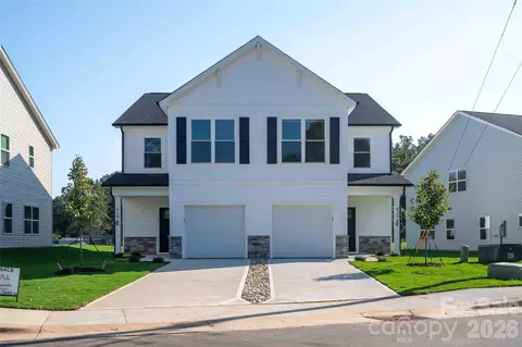620 Smith A St #A, Mooresville, NC 28117