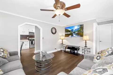 430 Arlington Nw Cir NW, Lenoir, NC 28645