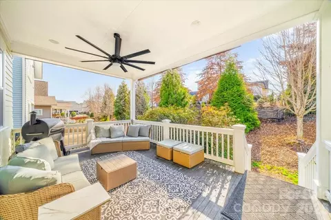 Exterior - 218 June Bug Ln, Fort Mill, SC 29708 photo 5 of 7