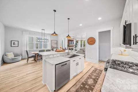 Kitchen - 218 June Bug Ln, Fort Mill, SC 29708 photo 5 of 5