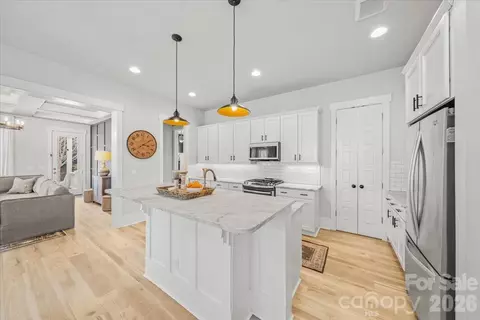 Kitchen - 218 June Bug Ln, Fort Mill, SC 29708 photo 3 of 5
