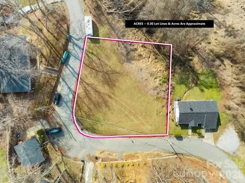 434 Arlington Nw Cir NW, Lenoir, NC 28645