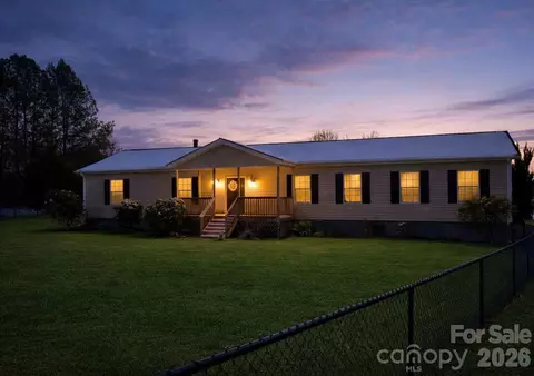 49428 Quail Trail Rd, Norwood, NC 28128