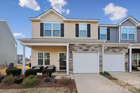 15249 Wrights Crossing Dr, Charlotte, NC 28278