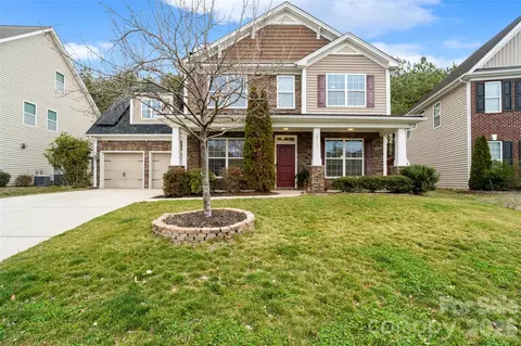 10714 Bere Island Dr, Charlotte, NC 28278
