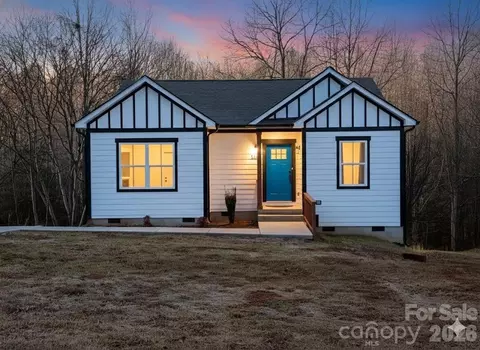 1346 39th Street Sw Cir SW, Hickory, NC 28602