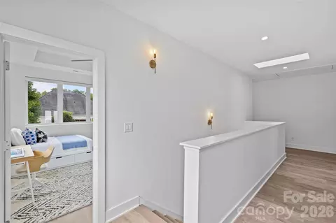 Entry Way - 1237 Realta Dr, Charlotte, NC 28211 photo 4 of 5
