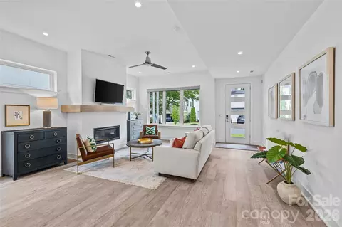 Living - 1237 Realta Dr, Charlotte, NC 28211 photo 1 of 3