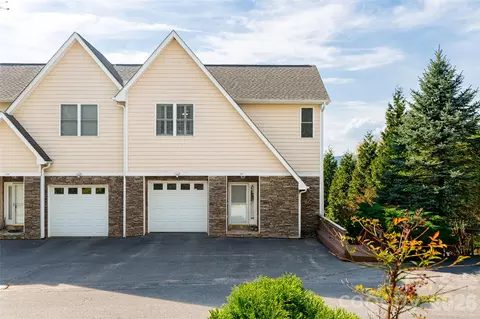 116 Dalya Rd, Swannanoa, NC 28778