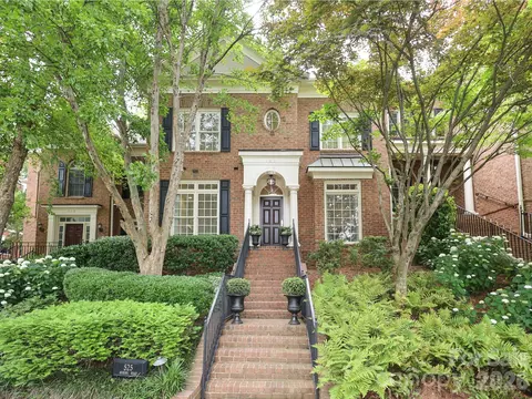 525 Queens Rd, Charlotte, NC 28207