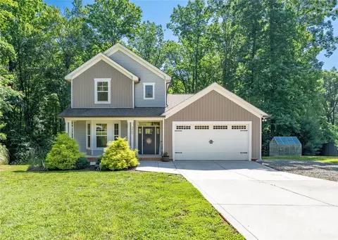 3902 Mcgee Point 3 Rd #3, Terrell, NC 28682