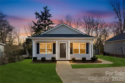369 Blanche Cir, Rock Hill, SC 29730