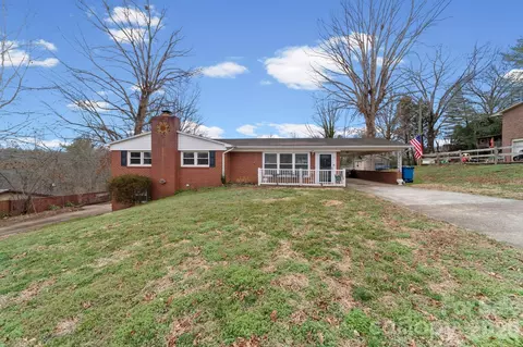 116 Hilltop Ave, Valdese, NC 28690