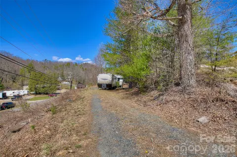 3 Altapass Trl, Spruce Pine, NC 28777 photo 37