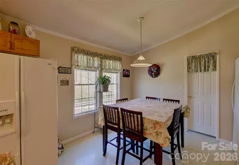 3 Altapass Trl, Spruce Pine, NC 28777 photo 13