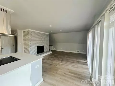 Living - 614 Sunnybrook Dr, Monroe, NC 28110 photo 4 of 6