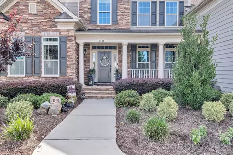 1041 Chippenham Ave, Lancaster, SC 29720