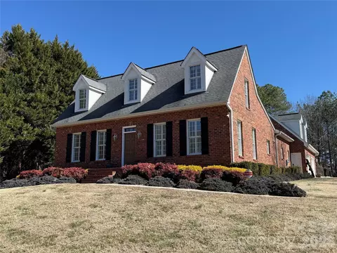 12 Trey Ct, Granite Falls, NC 28630