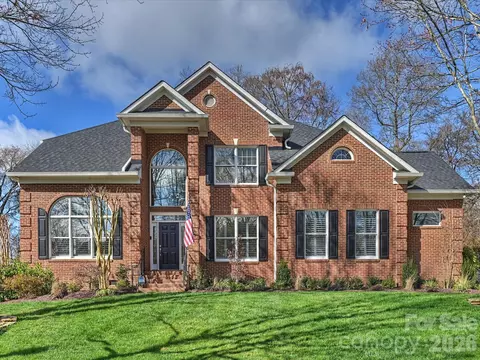 12727 Lindrick Ln, Charlotte, NC 28277