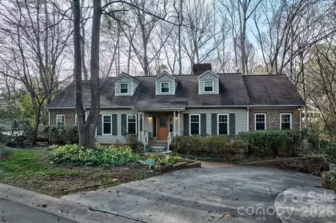 15 Sandy Cove Rd, Lake Wylie, SC 29710