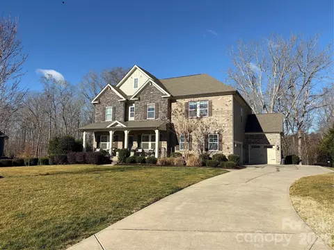 841 Garrison Grove Ln, Waxhaw, NC 28173