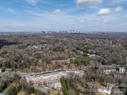 1000 E Woodlawn 311 Rd #311, Charlotte, NC 28209