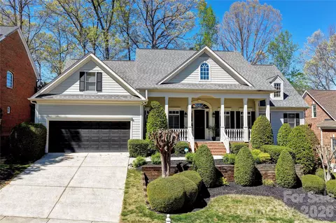 19107 Southport Dr, Cornelius, NC 28031