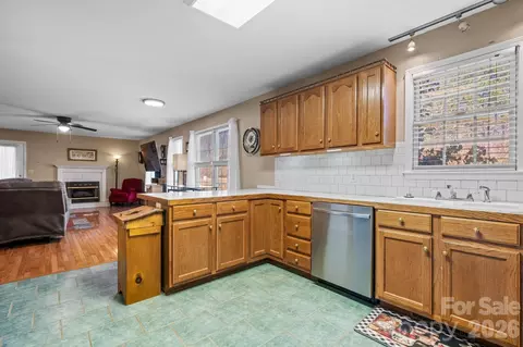 Kitchen - 3956 Den Dr, Hickory, NC 28602 photo 3 of 3