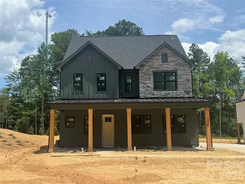 205 Parkdale Dr, Belmont, NC 28012
