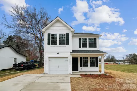 520 Bond St, Statesville, NC 28677
