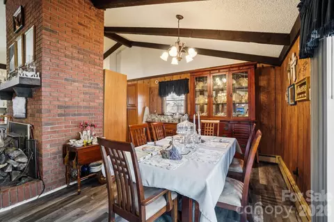 36 Kimberly Dr, Canton, NC 28716 photo 9