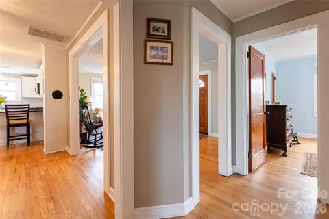 Entry Way - 439 Big Bend Rd, Brevard, NC 28712 photo 2 of 3
