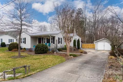 Exterior - 439 Big Bend Rd, Brevard, NC 28712 photo 15 of 19