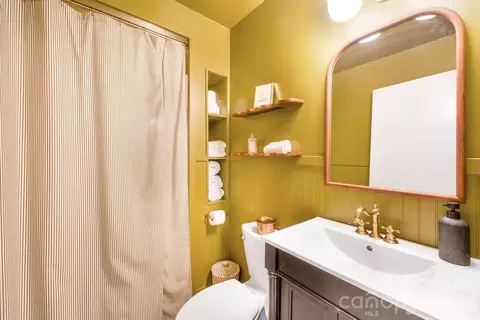Bath - 355 E View Rd, Sylva, NC 28779 photo 2 of 2
