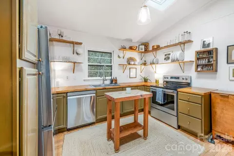 Kitchen - 355 E View Rd, Sylva, NC 28779 photo 1 of 5