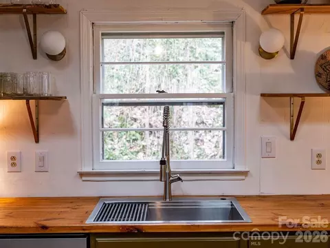Kitchen - 355 E View Rd, Sylva, NC 28779 photo 3 of 5