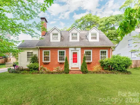 1209 Oakwood Ave, Gastonia, NC 28052