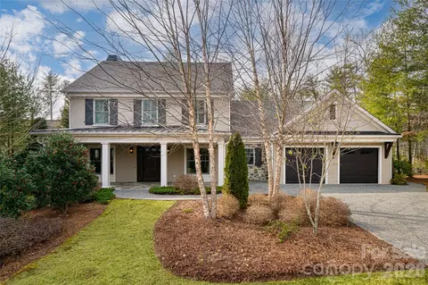 5 Cleftridge Ct, Asheville, NC 28803