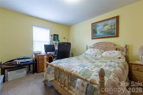 Bedroom - 19449 Smith Cir, Cornelius, NC 28031 photo 4 of 4