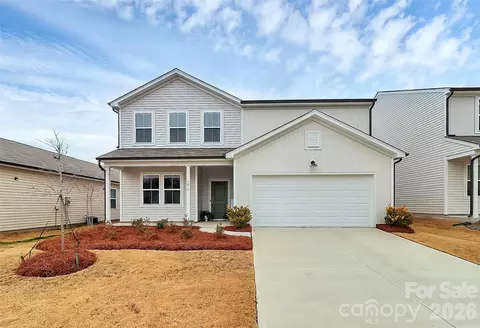 7013 Gale Force Ln, Charlotte, NC 28216