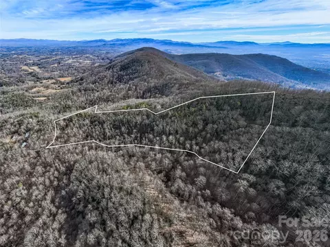 99999 High Top Mountain Rd, Leicester, NC 28748
