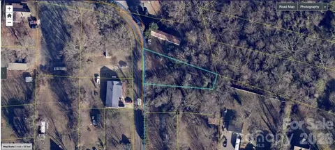 67 Zion Ave, Taylorsville, NC 28681